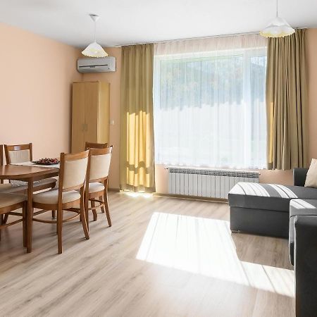 Like Home Burgas Luaran gambar